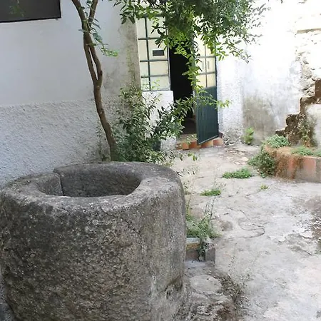 Casa Da Rua Longa * Alcains