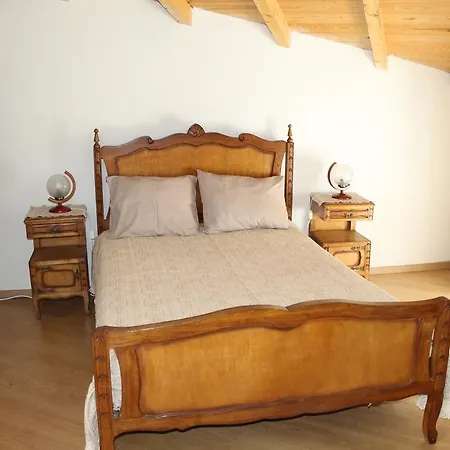 Casa Da Rua Longa Guest house *
