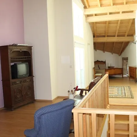 Casa Da Rua Longa